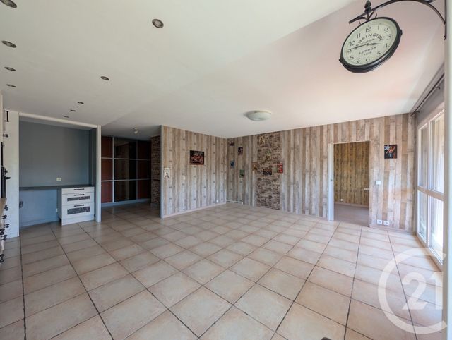 Appartement T2 à vendre - 2 pièces - 56.36 m2 - CHAMBERY - 73 - RHONE-ALPES - Century 21 Immobilière De La Vallée