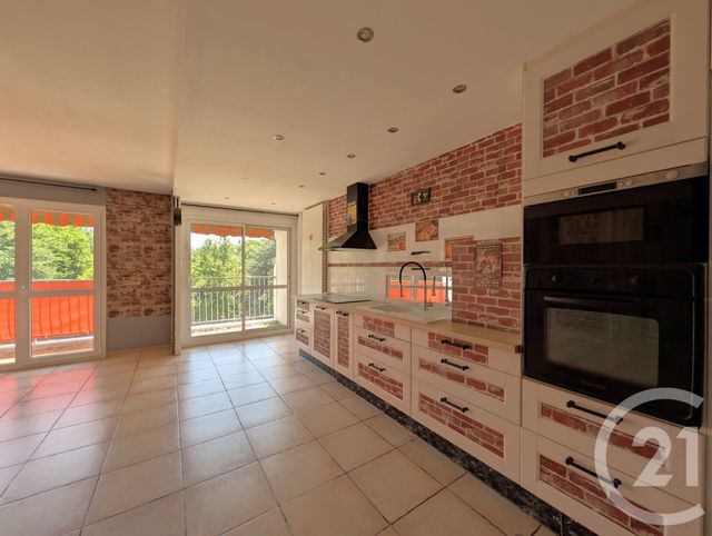 Appartement T2 à vendre - 2 pièces - 56.36 m2 - CHAMBERY - 73 - RHONE-ALPES - Century 21 Immobilière De La Vallée