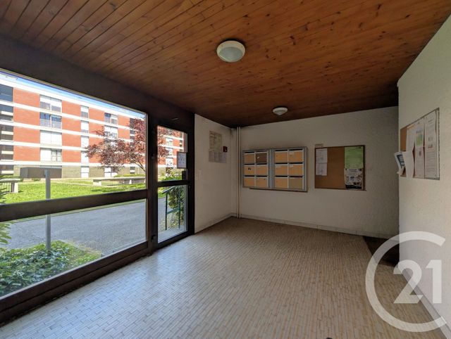 Appartement T2 à vendre - 2 pièces - 56.36 m2 - CHAMBERY - 73 - RHONE-ALPES - Century 21 Immobilière De La Vallée