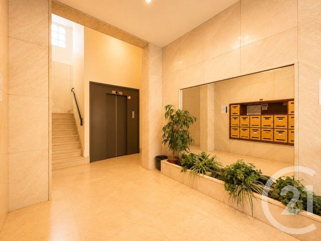 Appartement T5 à vendre - 5 pièces - 106.34 m2 - CHAMBERY - 73 - RHONE-ALPES - Century 21 Immobilière De La Vallée