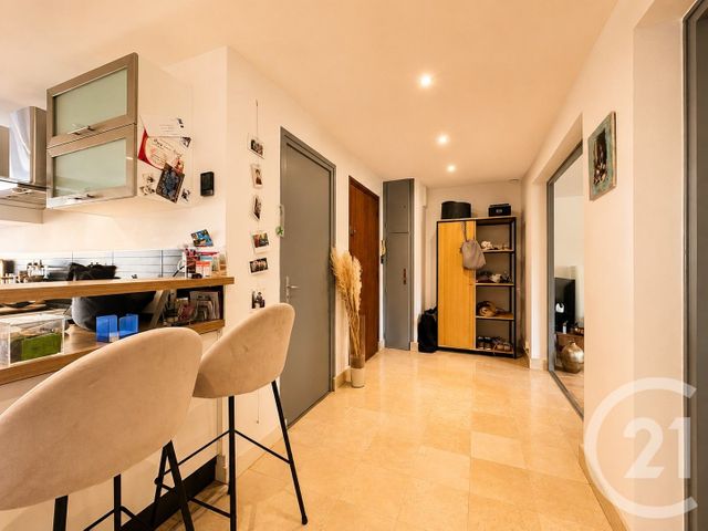 Appartement T5 à vendre - 5 pièces - 106.34 m2 - CHAMBERY - 73 - RHONE-ALPES - Century 21 Immobilière De La Vallée
