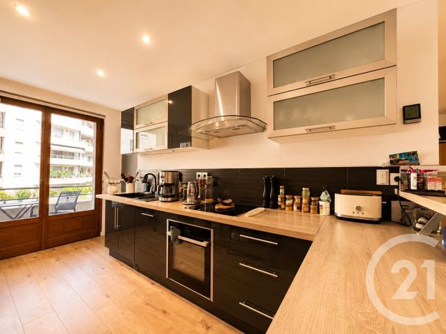 Appartement T5 à vendre - 5 pièces - 106.34 m2 - CHAMBERY - 73 - RHONE-ALPES - Century 21 Immobilière De La Vallée