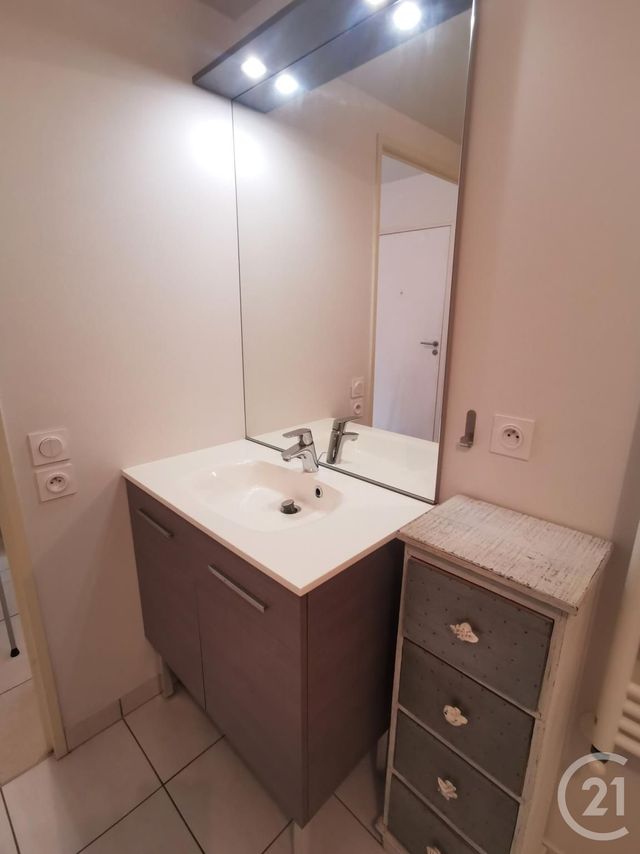 Appartement T1 à louer - 1 pièce - 32.57 m2 - BARBERAZ - 73 - RHONE-ALPES - Century 21 Immobilière De La Vallée