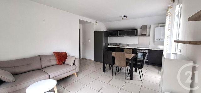 Appartement T3 à louer - 3 pièces - 59.66 m2 - COGNIN - 73 - RHONE-ALPES - Century 21 Immobilière De La Vallée