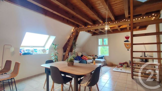 Appartement T4 à vendre - 4 pièces - 70.8 m2 - ST ALBAN LEYSSE - 73 - RHONE-ALPES - Century 21 Immobilière De La Vallée