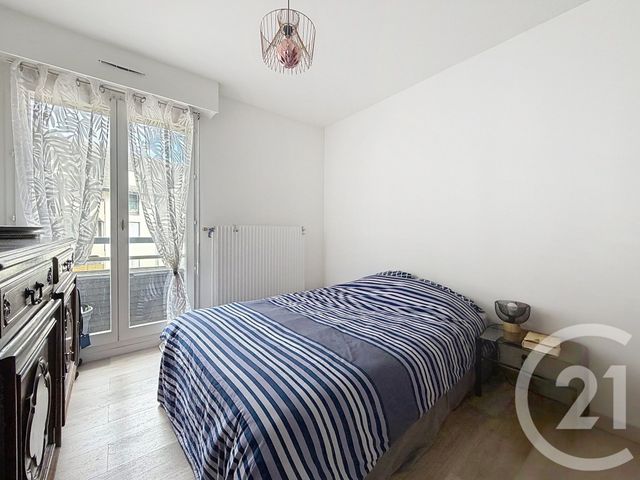 Appartement T2 à vendre - 2 pièces - 47.82 m2 - CHALLES LES EAUX - 73 - RHONE-ALPES - Century 21 Immobilière De La Vallée