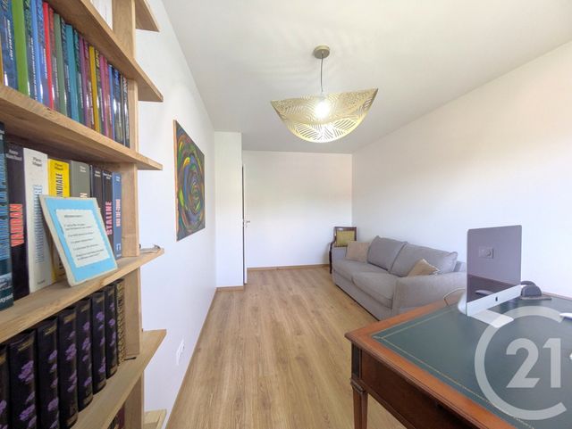 Appartement T3 à vendre - 3 pièces - 70.47 m2 - CHAMBERY - 73 - RHONE-ALPES - Century 21 Immobilière De La Vallée