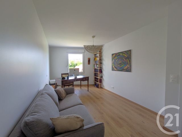 Appartement T3 à vendre - 3 pièces - 70.47 m2 - CHAMBERY - 73 - RHONE-ALPES - Century 21 Immobilière De La Vallée