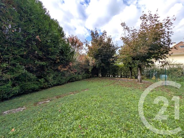 Appartement T5 à vendre - 5 pièces - 100.79 m2 - CHALLES LES EAUX - 73 - RHONE-ALPES - Century 21 Immobilière De La Vallée