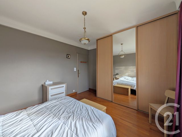 Appartement T5 à vendre - 5 pièces - 100.79 m2 - CHALLES LES EAUX - 73 - RHONE-ALPES - Century 21 Immobilière De La Vallée