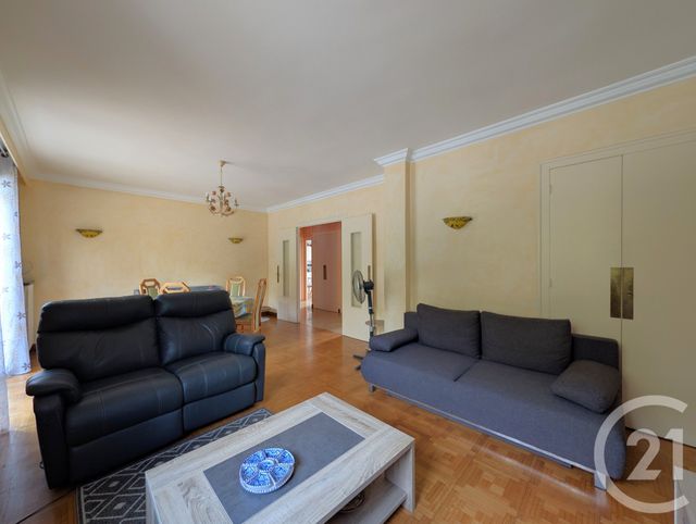 Appartement T5 à vendre - 5 pièces - 100.79 m2 - CHALLES LES EAUX - 73 - RHONE-ALPES - Century 21 Immobilière De La Vallée