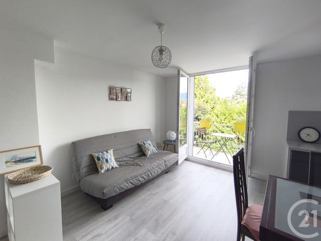 Appartement T3 à louer - 3 pièces - 47.51 m2 - CHAMBERY - 73 - RHONE-ALPES - Century 21 Immobilière De La Vallée