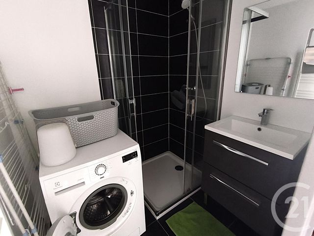 Appartement T3 à louer - 3 pièces - 47.51 m2 - CHAMBERY - 73 - RHONE-ALPES - Century 21 Immobilière De La Vallée