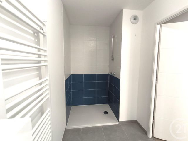Appartement T2 à louer - 2 pièces - 46.68 m2 - CHAMBERY - 73 - RHONE-ALPES - Century 21 Immobilière De La Vallée