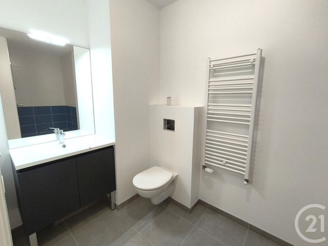 Appartement T2 à louer - 2 pièces - 46.68 m2 - CHAMBERY - 73 - RHONE-ALPES - Century 21 Immobilière De La Vallée