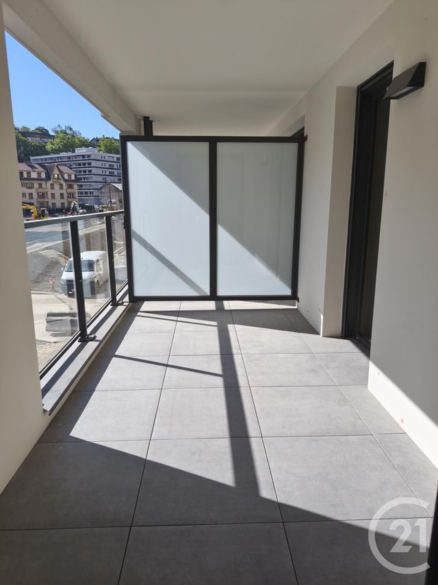 Appartement T2 à louer - 2 pièces - 46.68 m2 - CHAMBERY - 73 - RHONE-ALPES - Century 21 Immobilière De La Vallée