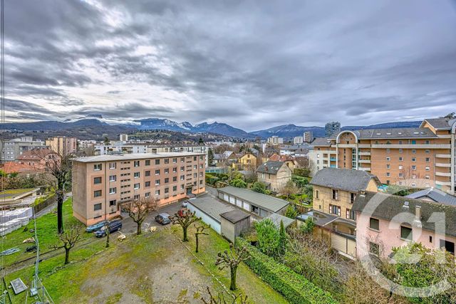 Appartement T3 à vendre - 4 pièces - 63.8 m2 - CHAMBERY - 73 - RHONE-ALPES - Century 21 Immobilière De La Vallée