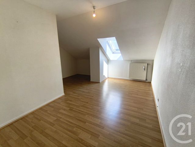 Appartement T3 à louer - 3 pièces - 93.2 m2 - CHAMBERY - 73 - RHONE-ALPES - Century 21 Immobilière De La Vallée