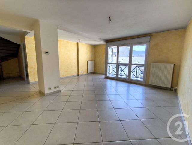 Appartement T3 à louer - 3 pièces - 93.2 m2 - CHAMBERY - 73 - RHONE-ALPES - Century 21 Immobilière De La Vallée