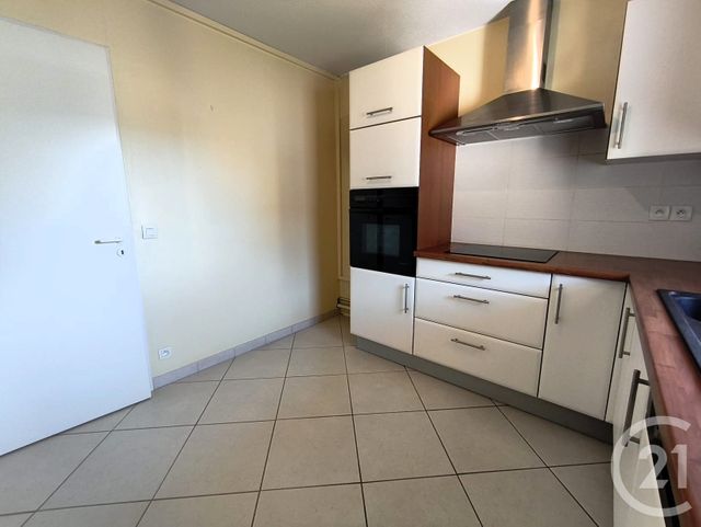 Appartement T3 à louer - 3 pièces - 93.2 m2 - CHAMBERY - 73 - RHONE-ALPES - Century 21 Immobilière De La Vallée