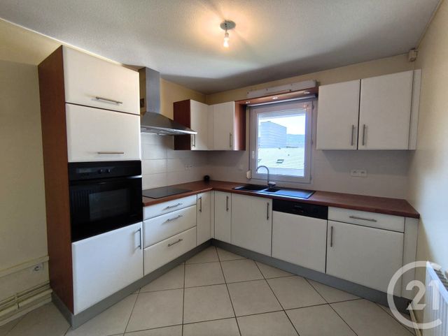 Appartement T3 à louer - 3 pièces - 93.2 m2 - CHAMBERY - 73 - RHONE-ALPES - Century 21 Immobilière De La Vallée