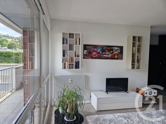 Appartement F2 à louer - 3 pièces - 58.5 m2 - JACOB BELLECOMBETTE - 73 - RHONE-ALPES - Century 21 Immobilière De La Vallée