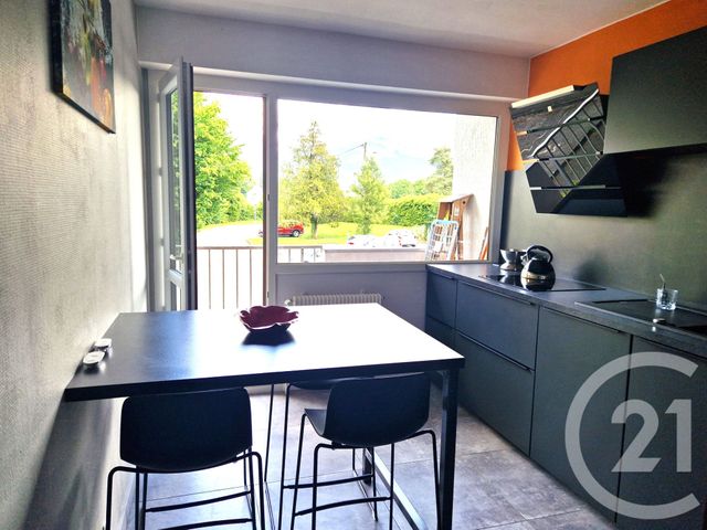Appartement F2 à louer - 3 pièces - 58.5 m2 - JACOB BELLECOMBETTE - 73 - RHONE-ALPES - Century 21 Immobilière De La Vallée