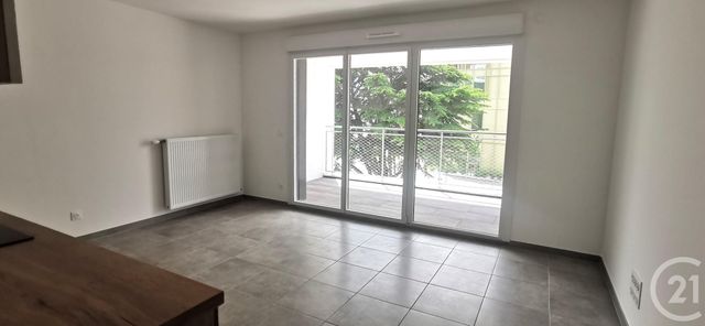 Appartement T2 à louer - 2 pièces - 42.8 m2 - CHAMBERY - 73 - RHONE-ALPES - Century 21 Immobilière De La Vallée