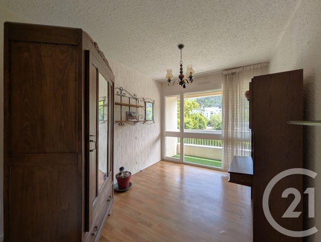 Appartement T4 à vendre - 4 pièces - 82.55 m2 - CHAMBERY - 73 - RHONE-ALPES - Century 21 Immobilière De La Vallée