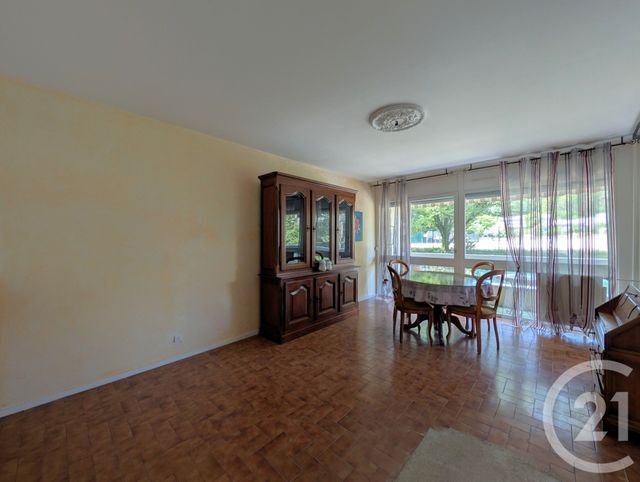 Appartement T4 à vendre - 4 pièces - 82.55 m2 - CHAMBERY - 73 - RHONE-ALPES - Century 21 Immobilière De La Vallée