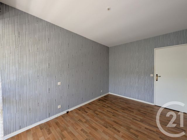 Appartement T4 à vendre - 4 pièces - 82.55 m2 - CHAMBERY - 73 - RHONE-ALPES - Century 21 Immobilière De La Vallée