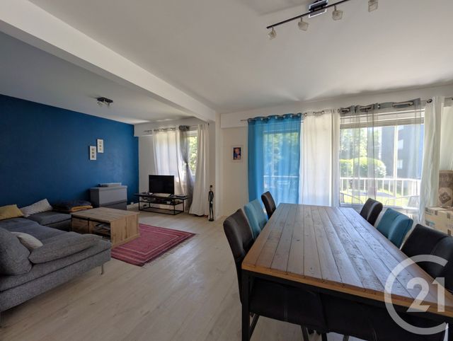 Appartement T3 à vendre - 3 pièces - 84.92 m2 - CHAMBERY - 73 - RHONE-ALPES - Century 21 Immobilière De La Vallée
