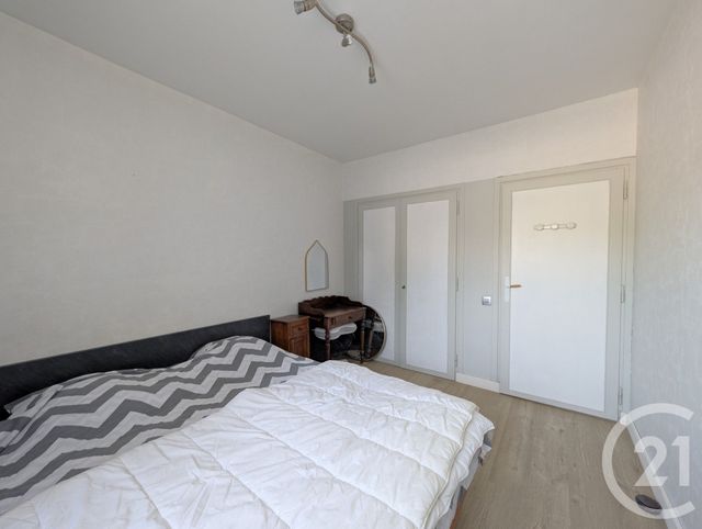 Appartement T3 à vendre - 3 pièces - 84.92 m2 - CHAMBERY - 73 - RHONE-ALPES - Century 21 Immobilière De La Vallée