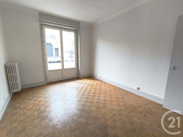 Appartement F4 à louer - 4 pièces - 104.15 m2 - CHAMBERY - 73 - RHONE-ALPES - Century 21 Immobilière De La Vallée