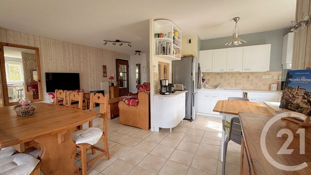 Appartement T3 à vendre - 4 pièces - 78.29 m2 - LA MOTTE SERVOLEX - 73 - RHONE-ALPES - Century 21 Immobilière De La Vallée