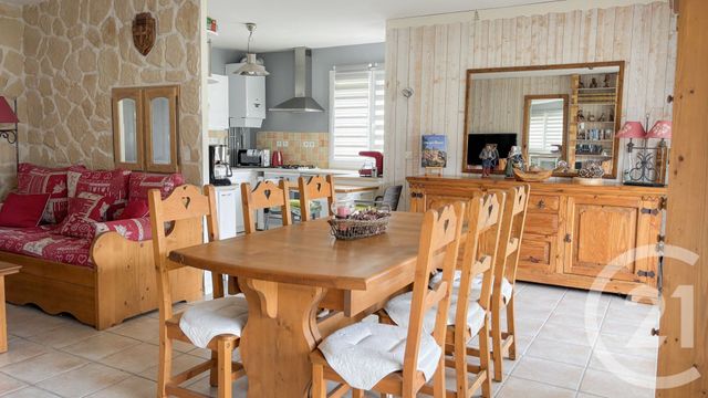 Appartement T3 à vendre - 4 pièces - 78.29 m2 - LA MOTTE SERVOLEX - 73 - RHONE-ALPES - Century 21 Immobilière De La Vallée