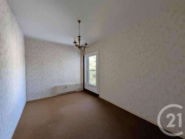 Appartement T2 à vendre - 2 pièces - 58.69 m2 - CHAMBERY - 73 - RHONE-ALPES - Century 21 Immobilière De La Vallée