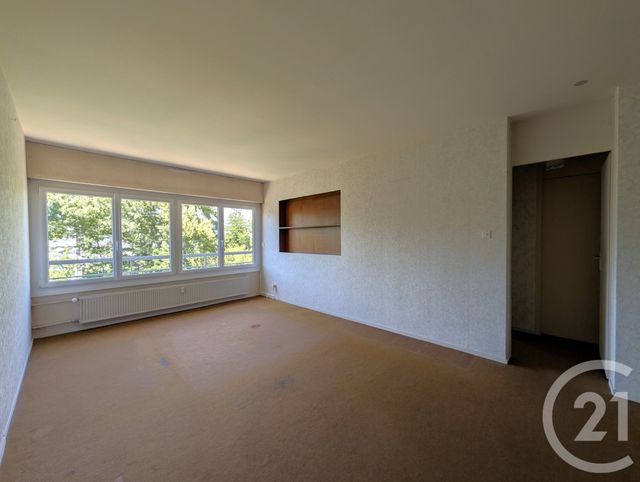 Appartement T2 à vendre - 2 pièces - 58.69 m2 - CHAMBERY - 73 - RHONE-ALPES - Century 21 Immobilière De La Vallée