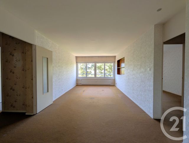 Appartement T2 à vendre - 2 pièces - 58.69 m2 - CHAMBERY - 73 - RHONE-ALPES - Century 21 Immobilière De La Vallée