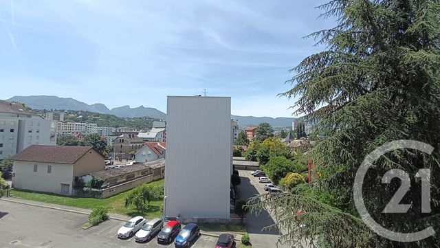 Appartement F2 à vendre - 2 pièces - 53.6 m2 - CHAMBERY - 73 - RHONE-ALPES - Century 21 Immobilière De La Vallée