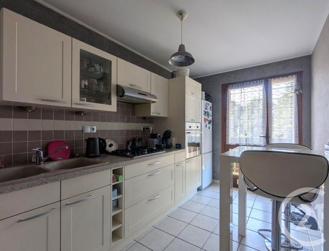 Appartement T3 à vendre - 3 pièces - 67.39 m2 - BASSENS - 73 - RHONE-ALPES - Century 21 Immobilière De La Vallée