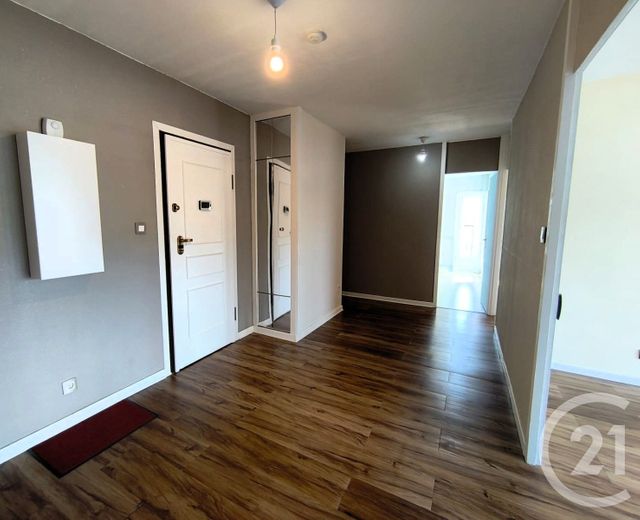 Appartement T5 à louer - 5 pièces - 102.8 m2 - CHAMBERY - 73 - RHONE-ALPES - Century 21 Immobilière De La Vallée