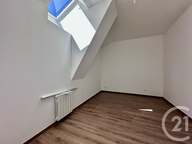 Appartement T3 à vendre - 3 pièces - 68.81 m2 - CHAMBERY - 73 - RHONE-ALPES - Century 21 Immobilière De La Vallée