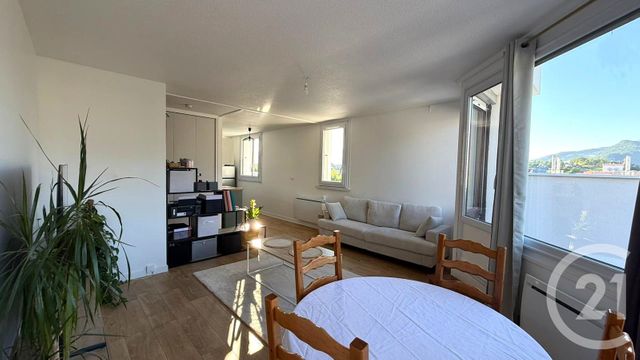 Appartement T2 à louer - 2 pièces - 50.25 m2 - LA RAVOIRE - 73 - RHONE-ALPES - Century 21 Immobilière De La Vallée