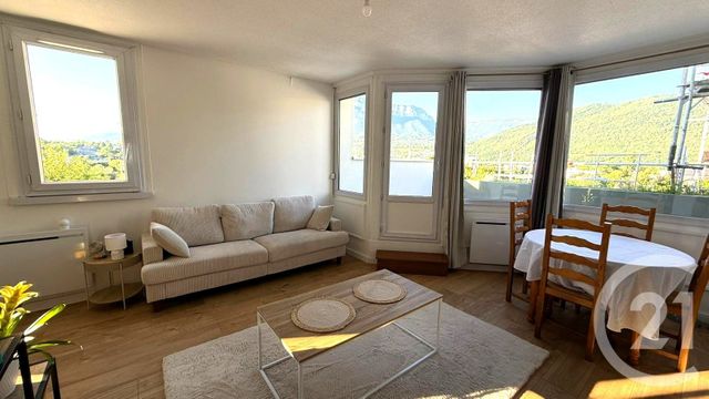 Appartement T2 à louer - 2 pièces - 50.25 m2 - LA RAVOIRE - 73 - RHONE-ALPES - Century 21 Immobilière De La Vallée