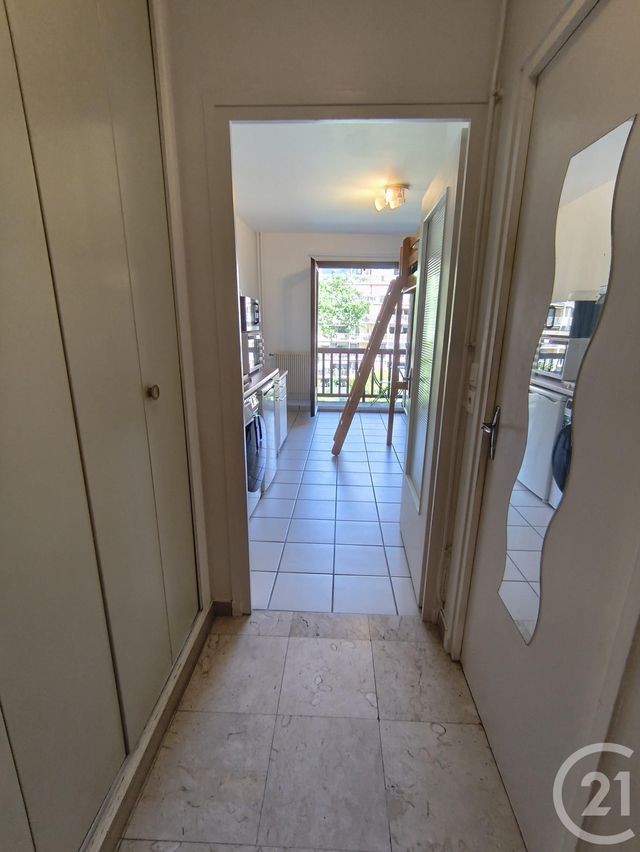 Appartement Studio à louer - 1 pièce - 19.5 m2 - CHAMBERY - 73 - RHONE-ALPES - Century 21 Immobilière De La Vallée