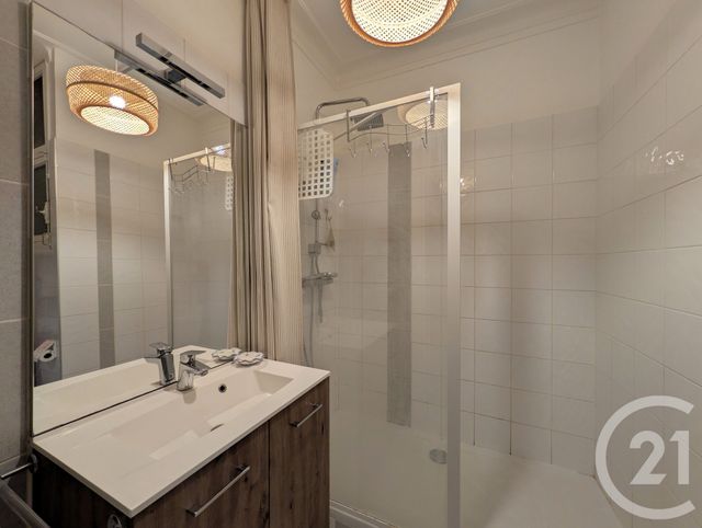 Appartement T1 à vendre - 1 pièce - 31.02 m2 - AIX LES BAINS - 73 - RHONE-ALPES - Century 21 Immobilière De La Vallée