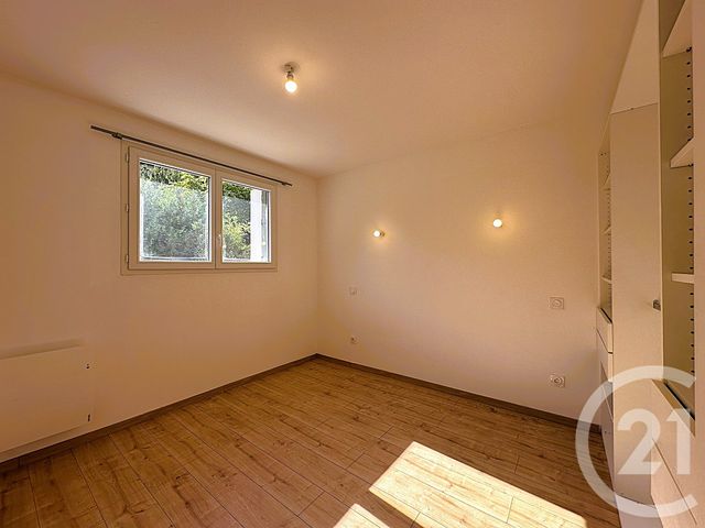Appartement T2 à vendre - 2 pièces - 42.67 m2 - ST JEOIRE PRIEURE - 73 - RHONE-ALPES - Century 21 Immobilière De La Vallée