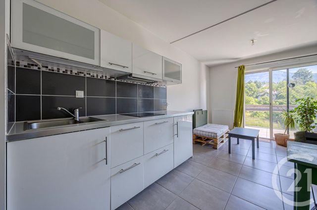 Appartement T1 à vendre - 1 pièce - 34.7 m2 - CHAMBERY - 73 - RHONE-ALPES - Century 21 Immobilière De La Vallée