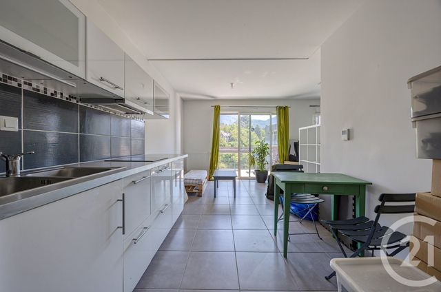 Appartement T1 à vendre - 1 pièce - 34.7 m2 - CHAMBERY - 73 - RHONE-ALPES - Century 21 Immobilière De La Vallée
